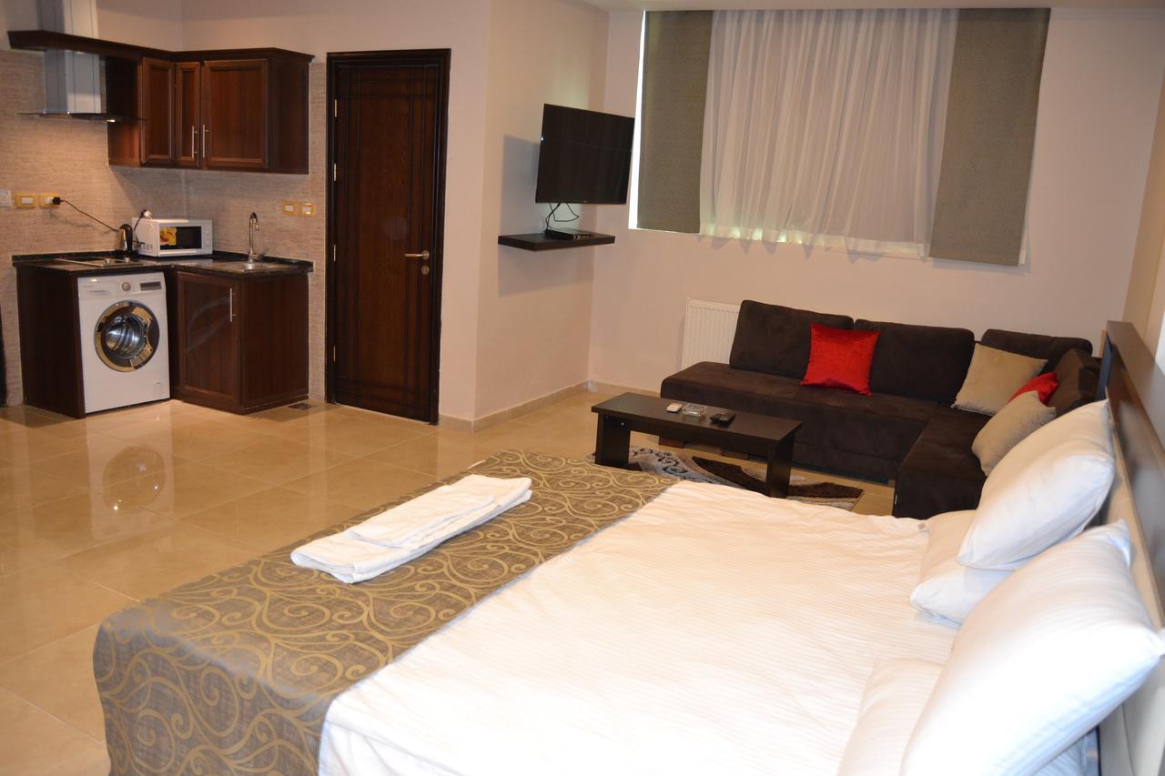 Panda Hotel Apartments Амман Экстерьер фото